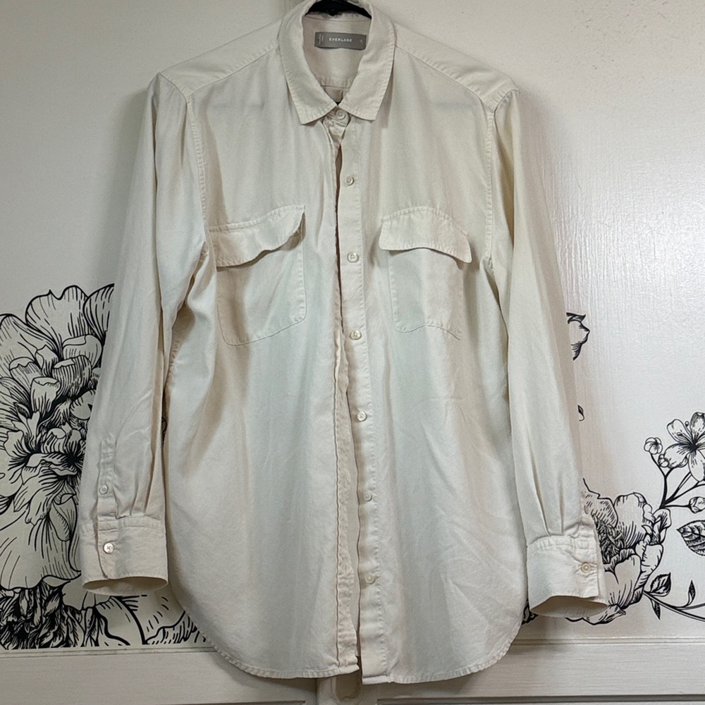 Everlane - Size 12 - Cream Button-Front Shirt with Chest Pockets